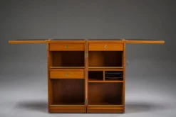 Cabinet de bar en teck vintage par Reno Wahl Iversen pour Dyrlund, Danemark, années 1960.