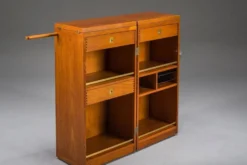 Cabinet de bar en teck vintage par Reno Wahl Iversen pour Dyrlund, Danemark, années 1960.