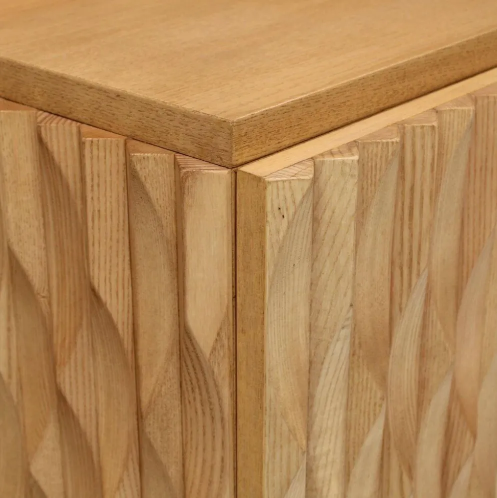Cabinet de bar italien en bois de chêne massif sculpté à la main et miroir en verre de style brutaliste