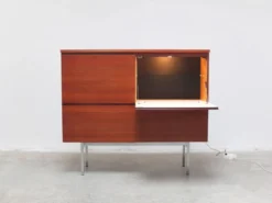 Cabinet de bar minimaliste par Meubelfabriek Aurora, années 1960