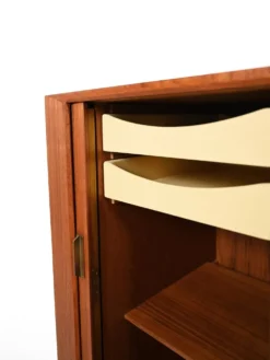 Cabinet de bar scandinave par Kurt Østervig