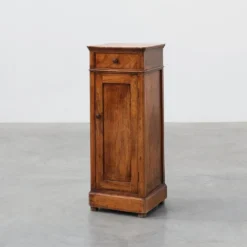Cabinet de chevet en noyer Art Déco, Belgique, années 1920