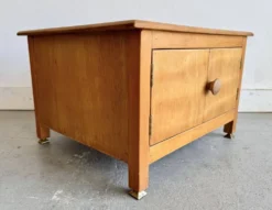 Cabinet de chevet vintage