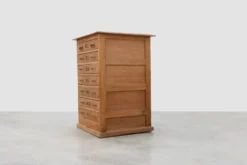 Cabinet de classement en chêne industriel avec poignées en laiton, Royaume-Uni, années 1920