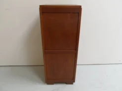Cabinet de classement vintage avec rideau roulant