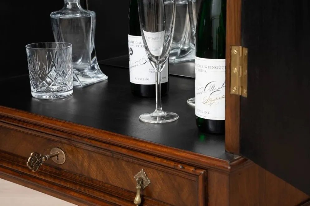 Cabinet de cocktail néo-baroque en noyer allemand, années 1900