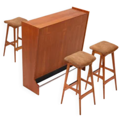 Cabinet de cocktail SK661 et tabourets de bar par Johannes Andersen pour Skaaning & Son années 1960