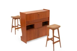 Cabinet de cocktail SK661 et tabourets de bar par Johannes Andersen pour Skaaning & Son années 1960
