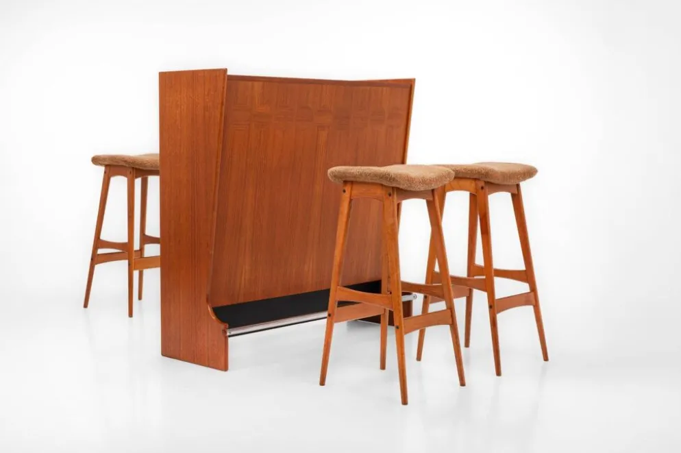 Cabinet de cocktail SK661 et tabourets de bar par Johannes Andersen pour Skaaning & Son années 1960