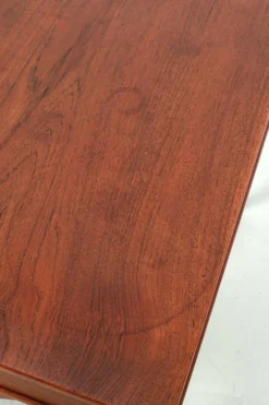 Cabinet de couture danois