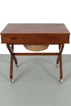 Cabinet de couture danois