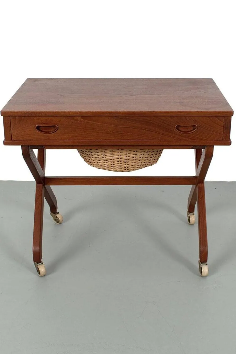 Cabinet de couture danois