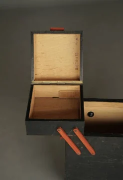 Cabinet de couture moderniste néerlandais. Années 1930.