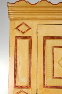 Cabinet de ferme néerlandais antique peint à la main unique du XVIIIe siècle