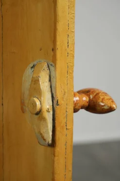 Cabinet de ferme néerlandais antique peint à la main unique du XVIIIe siècle