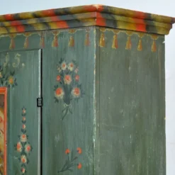 Cabinet de mariage en pin, daté de 1815