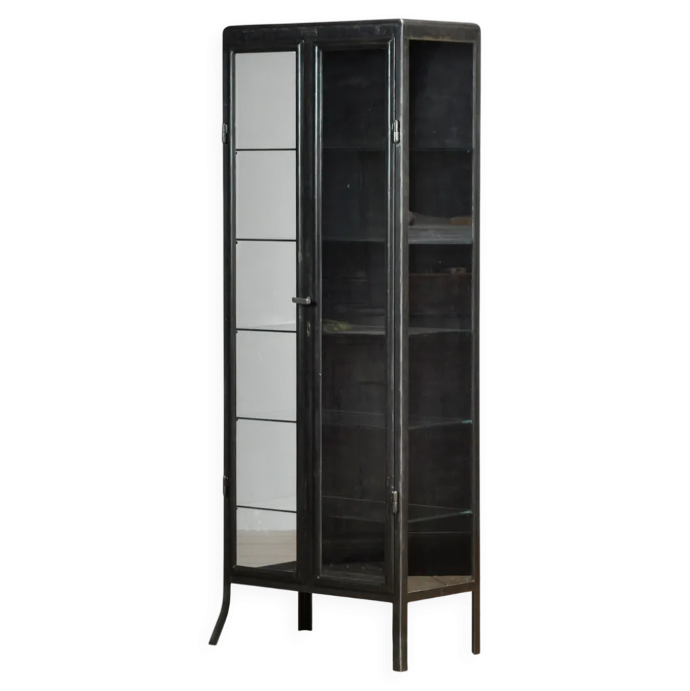 Cabinet de médecine en fer poli, années 1910