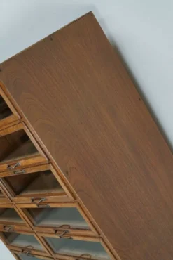Cabinet de mercerie en chêne néerlandais vintage, années 1930