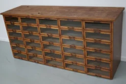 Cabinet de mercerie en chêne néerlandais vintage, années 1930