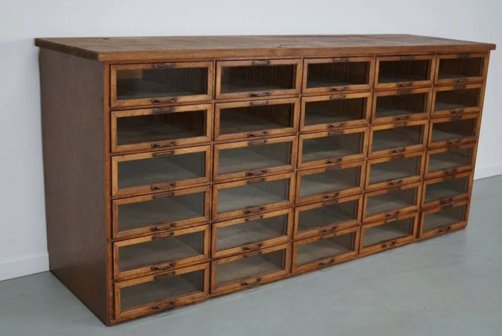 Cabinet de mercerie en chêne néerlandais vintage, années 1930