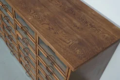 Cabinet de mercerie en chêne néerlandais vintage, années 1930