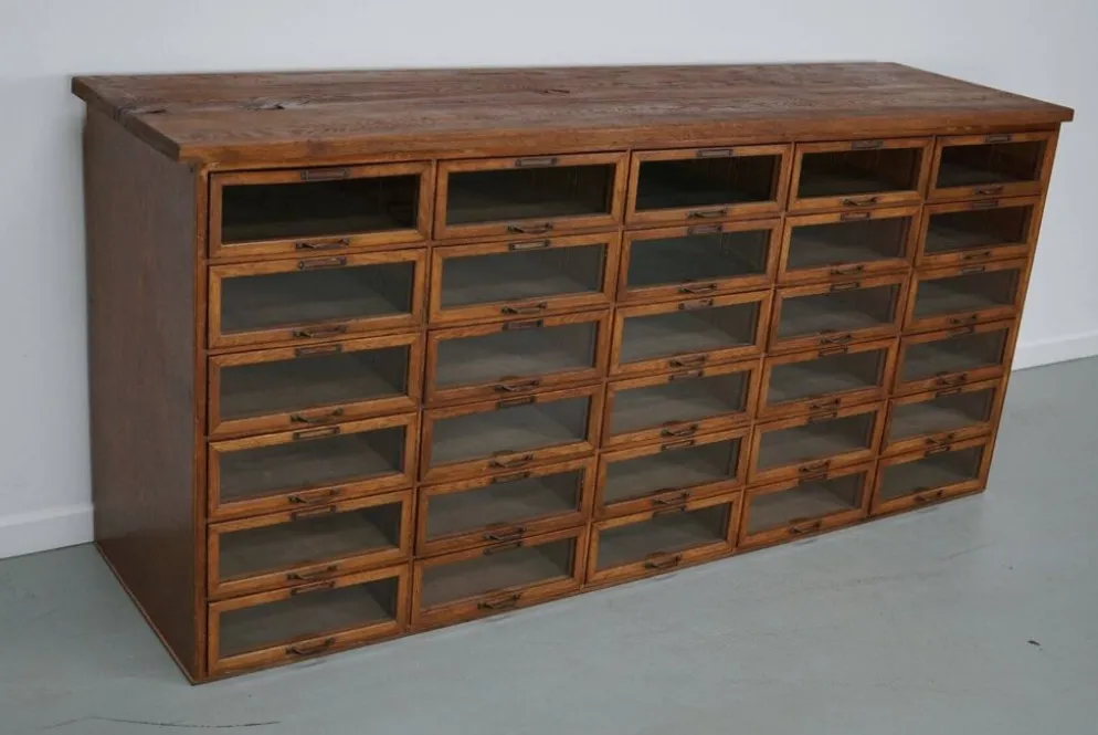 Cabinet de mercerie en chêne néerlandais vintage, années 1930