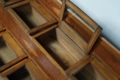 Cabinet de mercerie néerlandais en hêtre, années 1920-30
