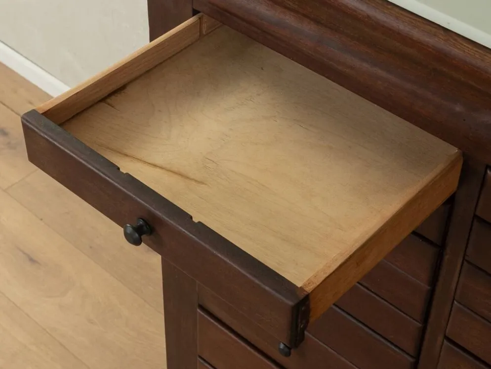Cabinet dentaire, années 1920