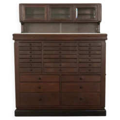Cabinet dentaire, années 1920