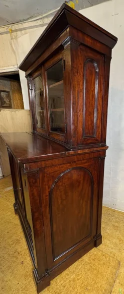 Cabinet de pharmacien de William IV, vers 1830
