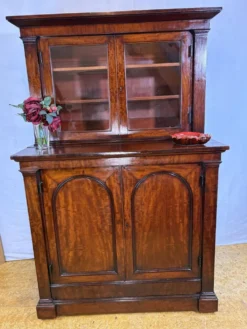 Cabinet de pharmacien de William IV, vers 1830