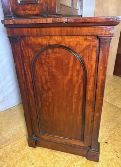 Cabinet de pharmacien de William IV, vers 1830