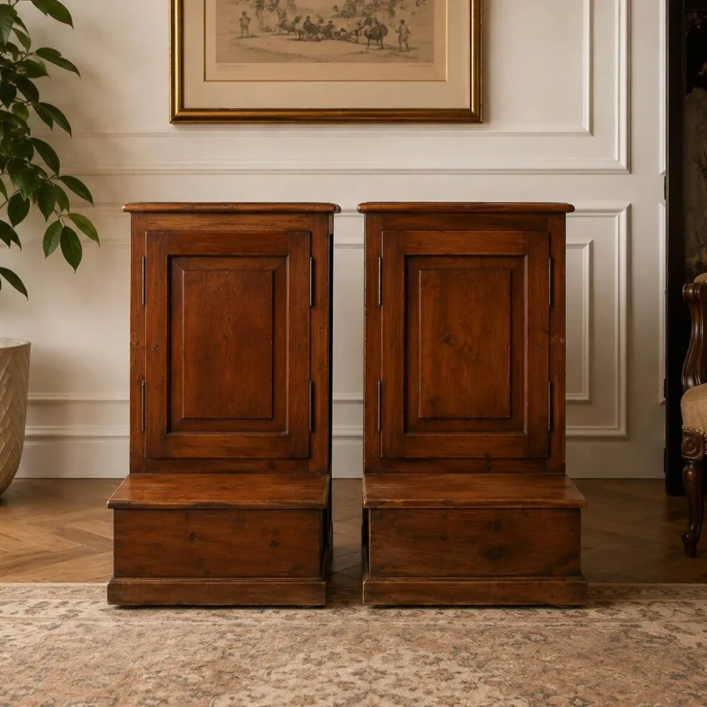 Cabinet de prière prie-dieu en bois de châtaignier, années 1940-1950