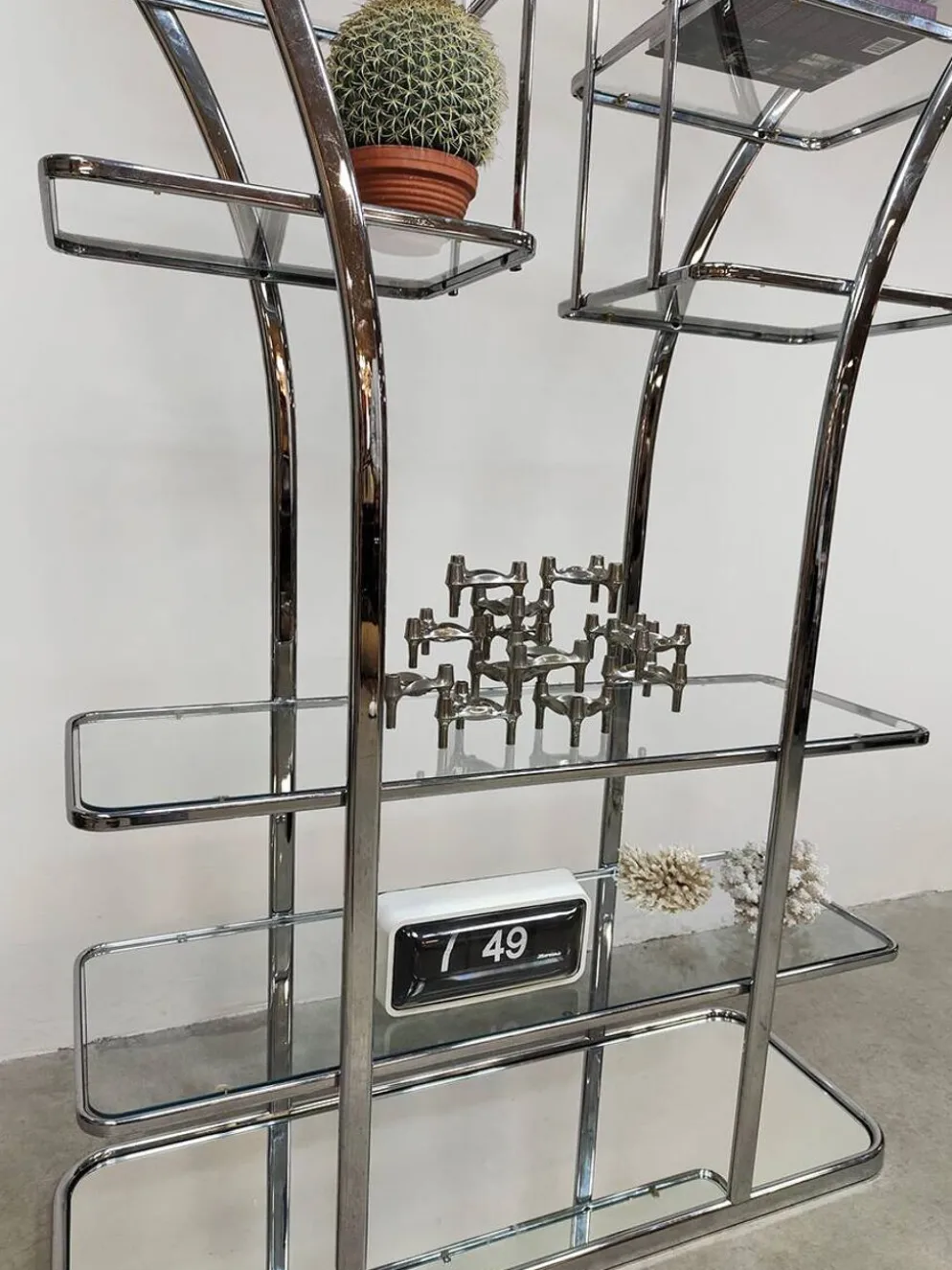 Cabinet de séparation en chrome et verre au design italien vintage des années 1970