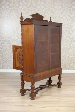 Cabinet de style Renaissance Revival en noyer, 1900