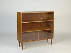 Cabinet d'exposition en teck des années 60, haut, étagère, commode vintage des années 70.