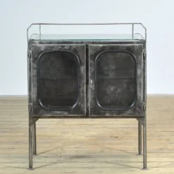 Cabinet d'hôpital vintage, années 1970