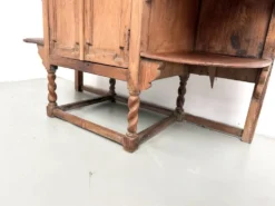 Cabinet dressoir d'Art Populaire, 1900