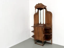Cabinet dressoir d'Art Populaire, 1900