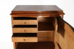 Cabinet en bois ancien avec marqueterie et décorations en bronze, France vers 1860