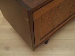 Cabinet en chêne danois, années 1970, style scandinave moderne