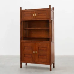 Cabinet en chêne de style Jugendstil avec section d'étagère ouverte, Pays-Bas vers 1900