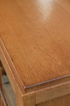 Cabinet en chêne néerlandais subtil de l'École d'Amsterdam / cabinet Art Déco avec portes en verre