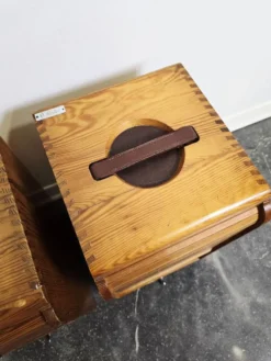 Cabinet en chêne à tambour industriel des années 30, forme portable