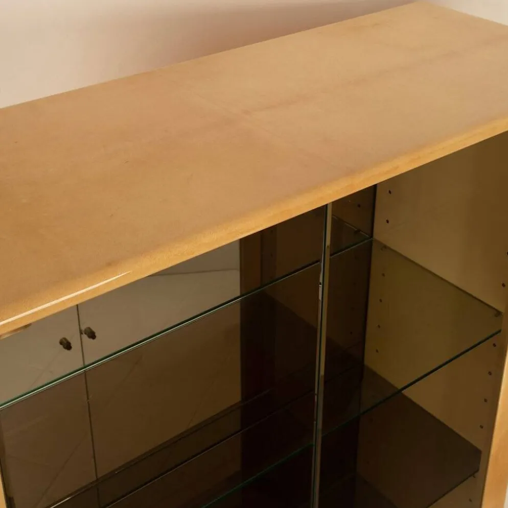 Cabinet en parchemin par Aldo Tura pour Tura Milano