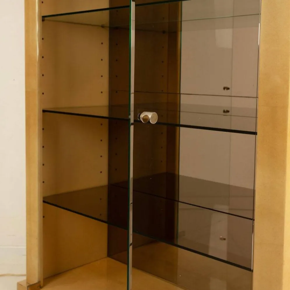 Cabinet en parchemin par Aldo Tura pour Tura Milano
