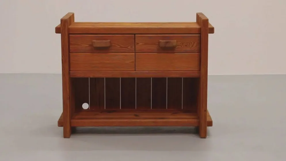 Cabinet en pin brutaliste scandinave par Hans Frydendal