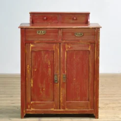 Cabinet en pin, vers 1920