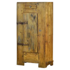 Cabinet en pin, vers 1920