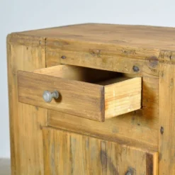 Cabinet en pin, vers 1920
